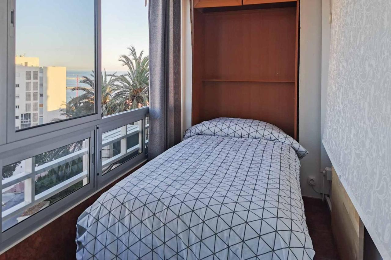 Apartamento Acogedor, Terraza, Piscina Y Mar Benalmadena Bagian luar foto