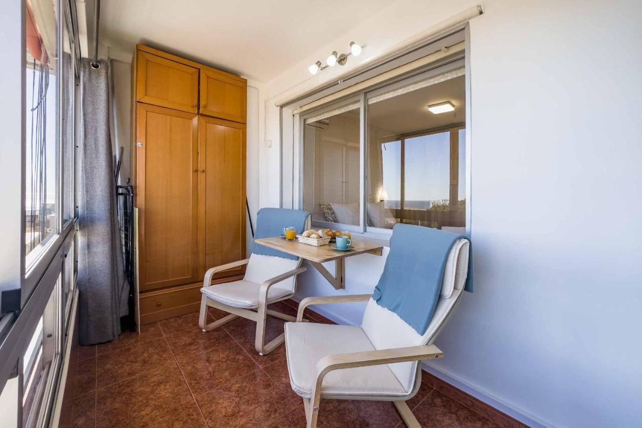 Apartamento Acogedor, Terraza, Piscina Y Mar Benalmadena Bagian luar foto