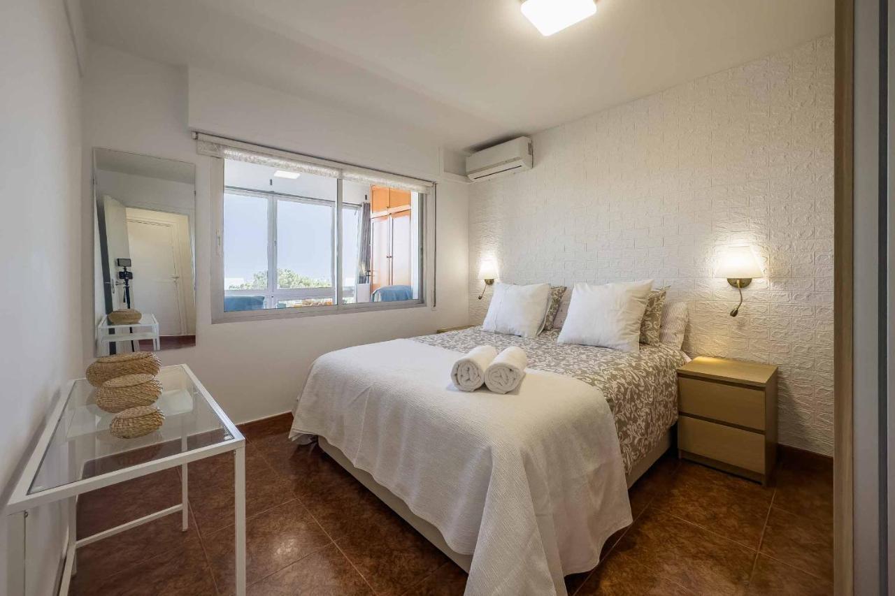 Apartamento Acogedor, Terraza, Piscina Y Mar Benalmadena Bagian luar foto