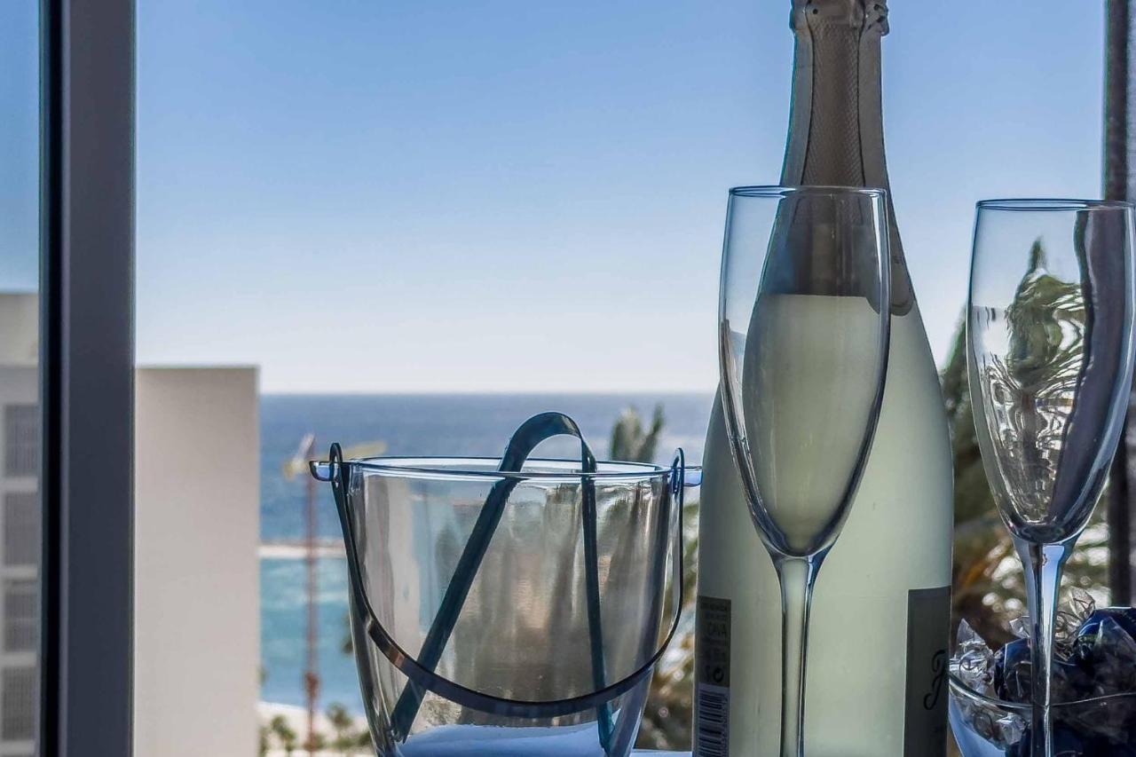 Apartamento Acogedor, Terraza, Piscina Y Mar Benalmadena Bagian luar foto