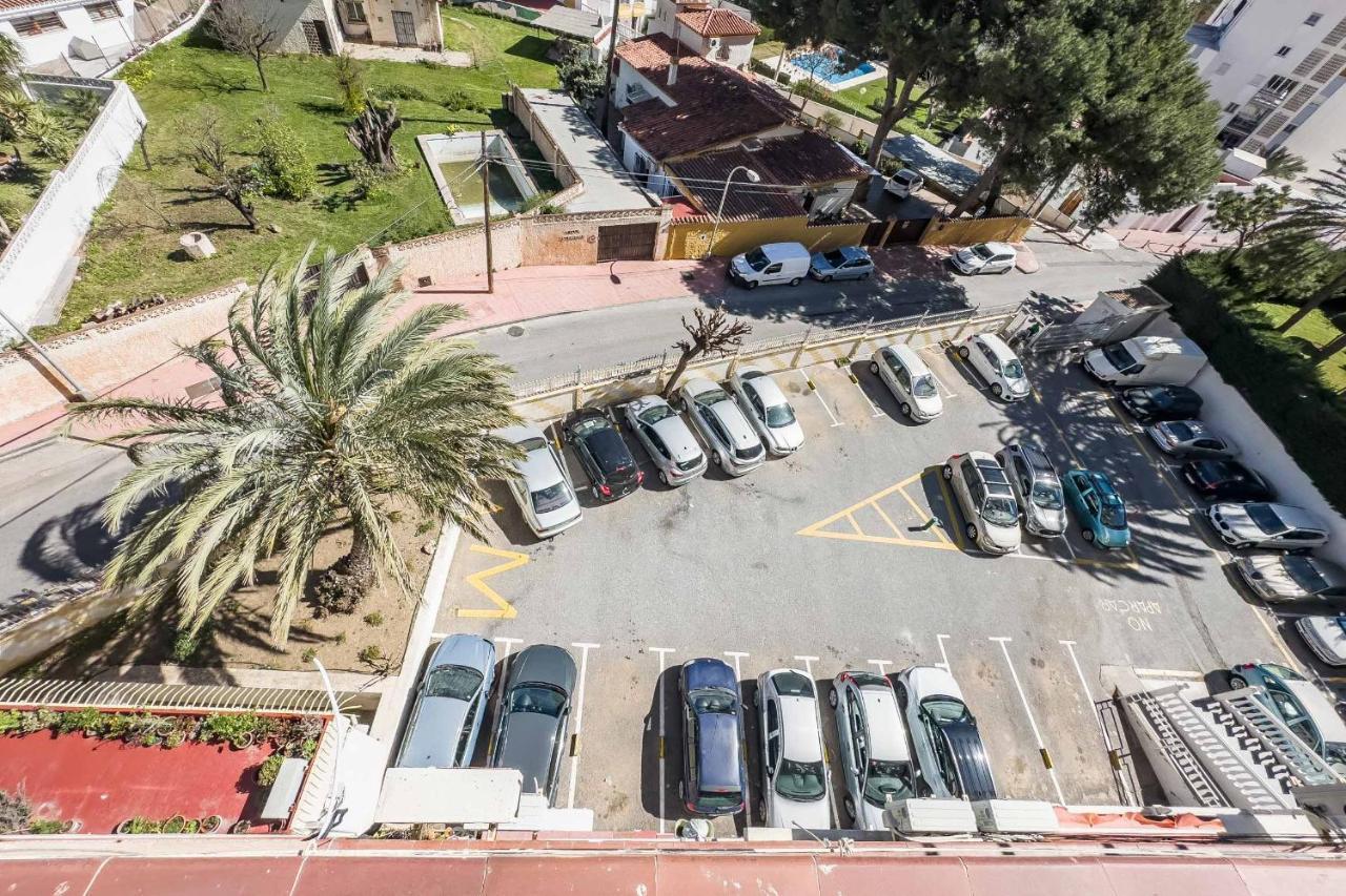 Apartamento Acogedor, Terraza, Piscina Y Mar Benalmadena Bagian luar foto