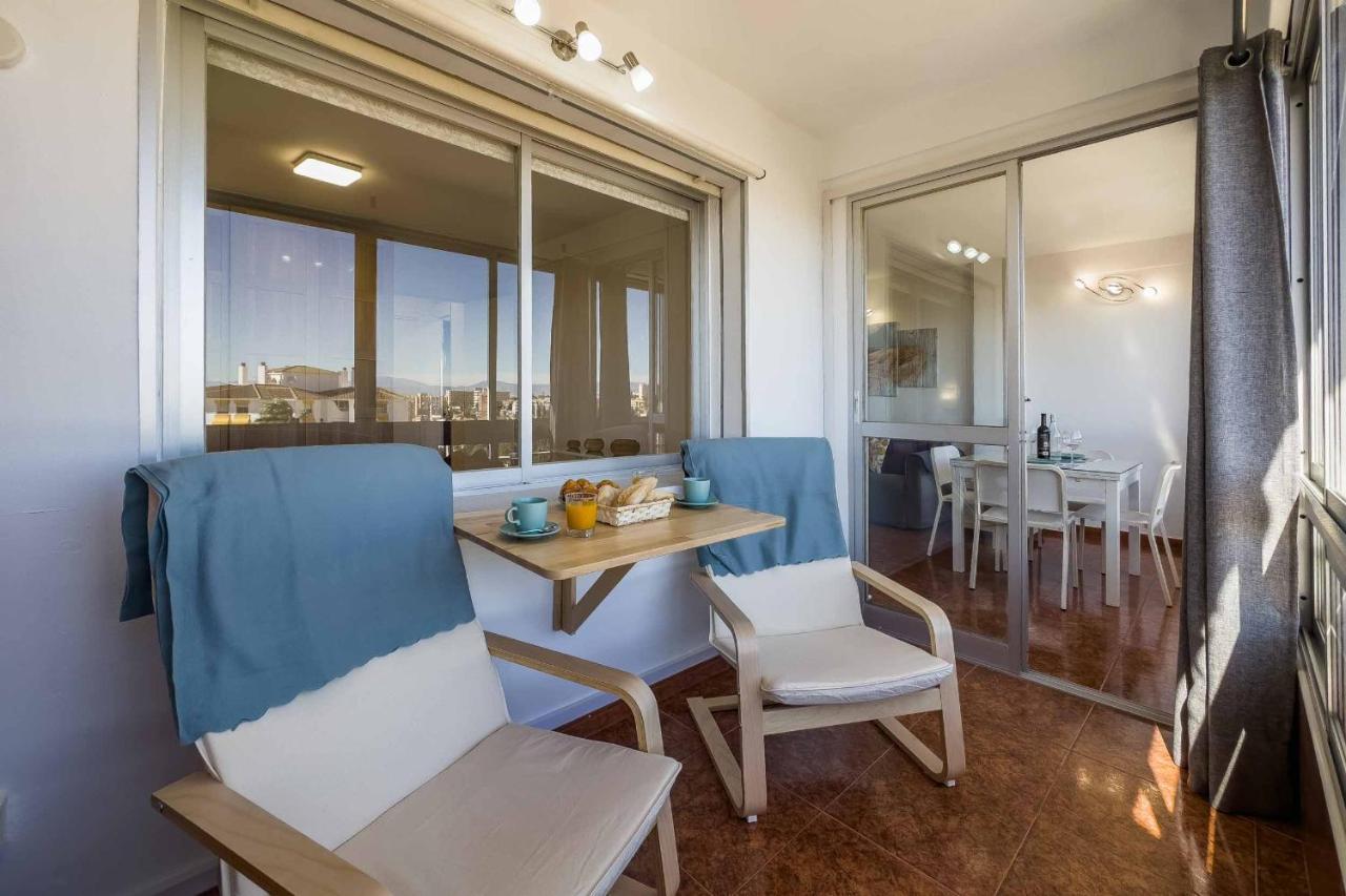 Apartamento Acogedor, Terraza, Piscina Y Mar Benalmadena Bagian luar foto